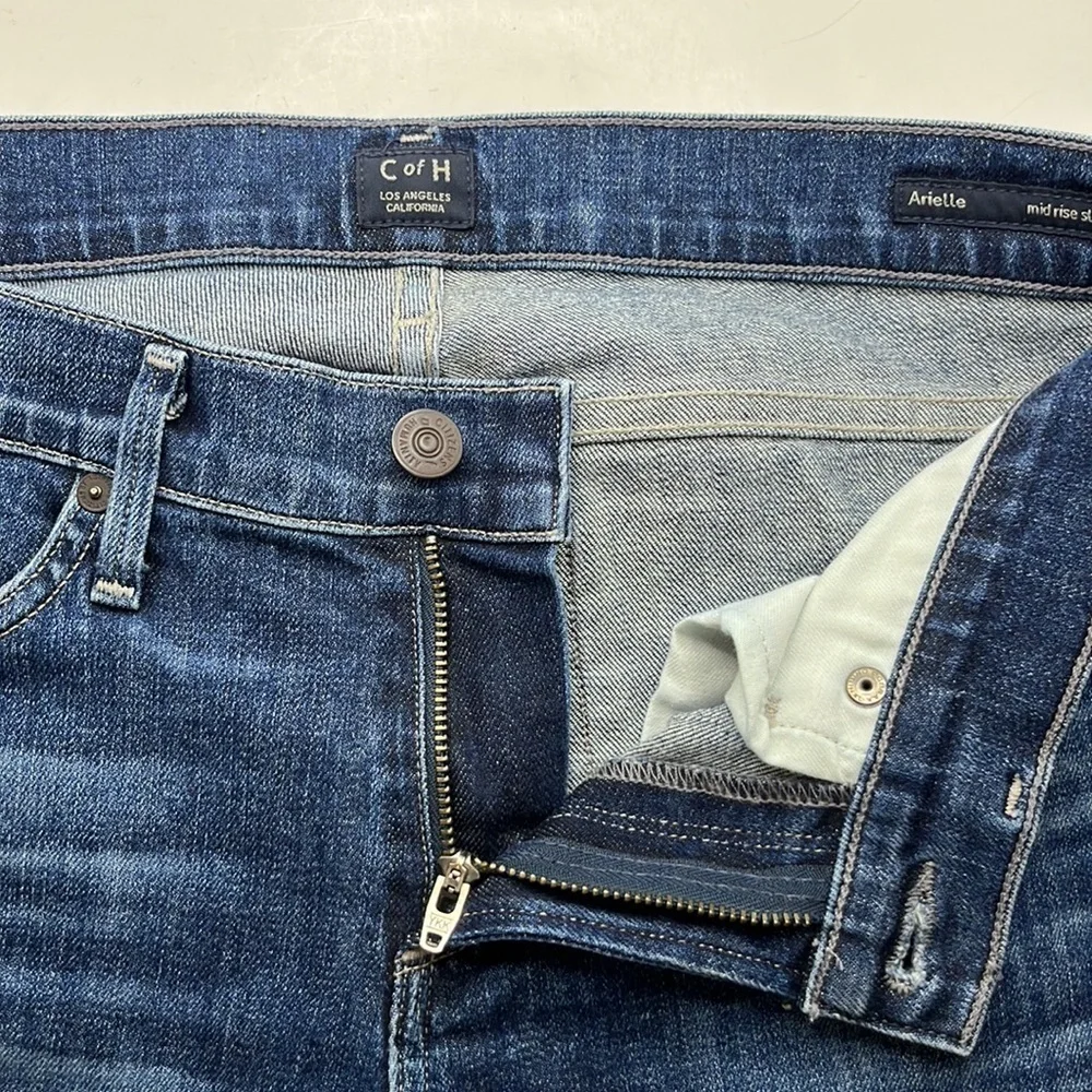 Citizens Of Humanity Arielle Mid Rise Slim Size 26